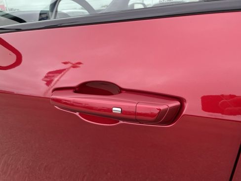 Used 2025 GMC Acadia AT4 w/ Luxury Package image 58