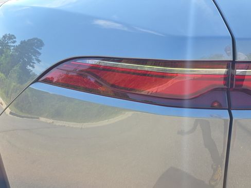 Certified 2025 Jaguar F-PACE R-Dynamic S AWD/4WD image 35