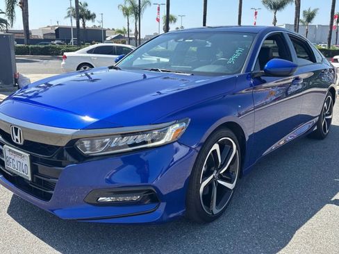 Used 2018 Honda Accord Sport image 1