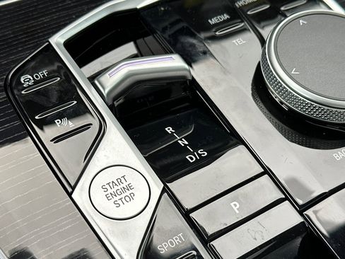 New 2026 BMW X5 xDrive40i w/ M Sport Package image 19