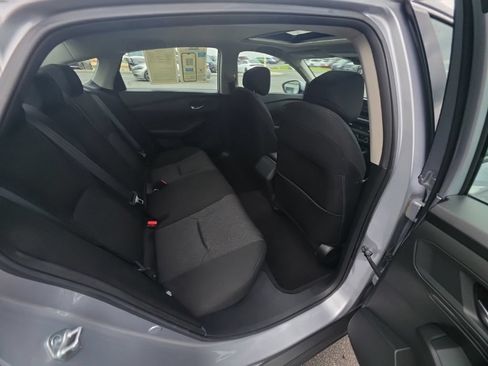 Used 2023 Honda Accord EX image 29