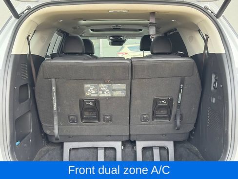 Used 2024 Kia Carnival SX Prestige FWD image 8