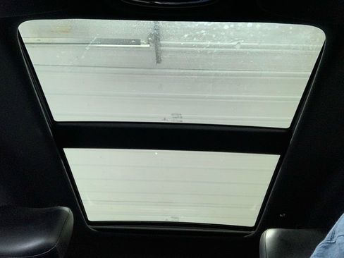 Used 2019 Jeep Grand Cherokee Limited w/ Luxury Group II image 14