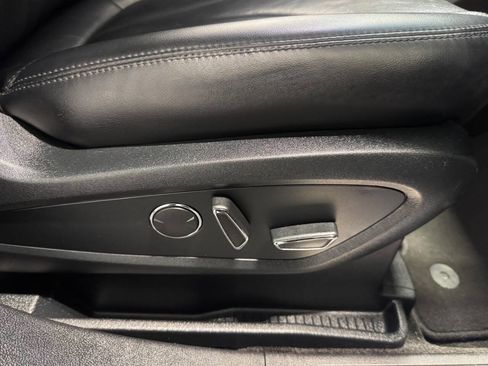 Used 2017 Lincoln MKX Reserve w/ Lincoln MKX Climate Package image 20