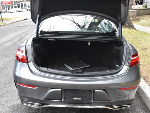 Used 2018 Mercedes-Benz E 400 4MATIC Coupe image 17