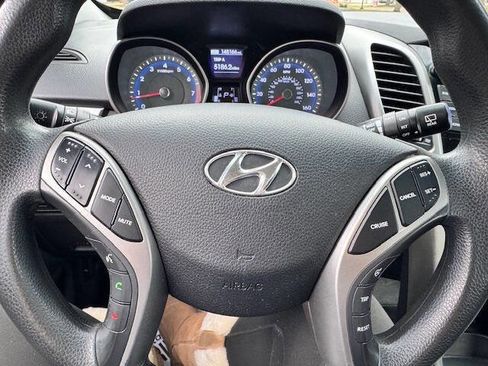 Used 2014 Hyundai Elantra GT image 37