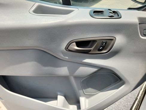 Certified 2017 Ford Transit 350 XLT RWD image 21