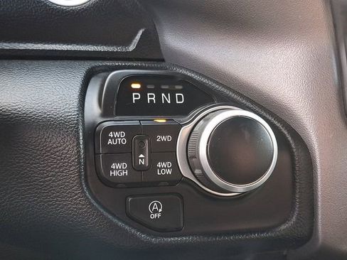 Used 2021 RAM 1500 Big Horn AWD/4WD image 14