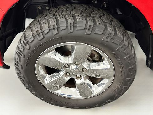 Used 2019 RAM 1500 Express w/ Express Value Package image 11