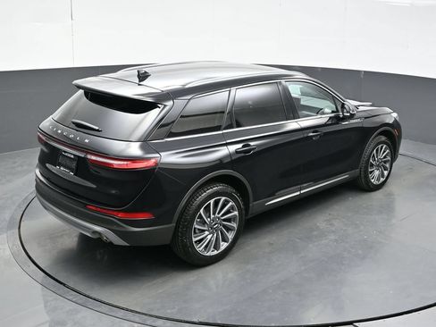 Used 2024 Lincoln Corsair Reserve w/ Equipment Group 201A AWD/4WD image 32