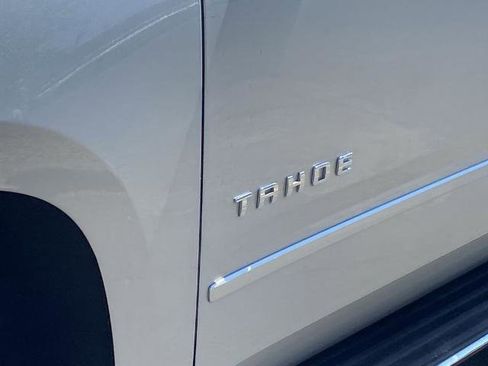 Used 2020 Chevrolet Tahoe Premier AWD/4WD image 29