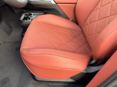 Used 2026 BMW iX xDrive45 image 15