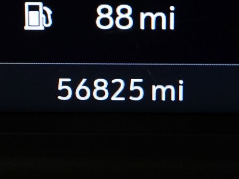 Used 2022 Chevrolet Silverado 1500 RST image 18