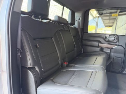Used 2022 GMC Sierra 3500 Denali image 19