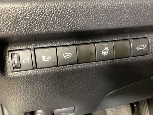 Used 2023 Toyota RAV4 XLE w/ Convenience Package AWD/4WD image 18