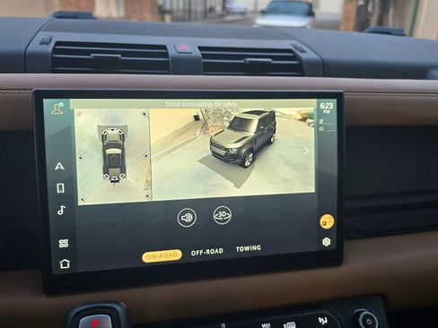 Certified 2023 Land Rover Defender 110 V8 image 16