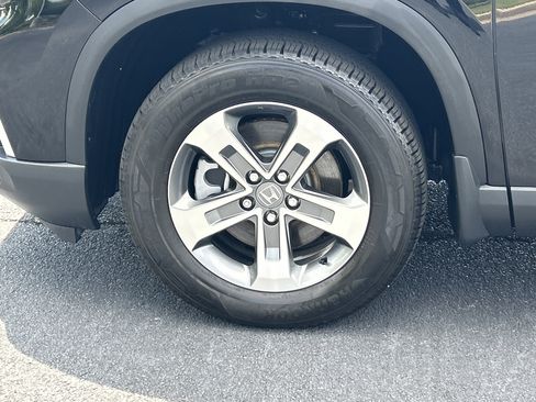 Certified 2025 Honda Pilot EX-L image 32