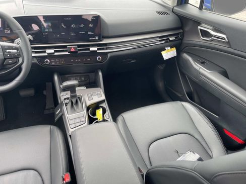 New 2026 Kia Sportage EX image 15