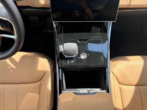 New 2026 Land Rover Range Rover Sport SE AWD/4WD image 23