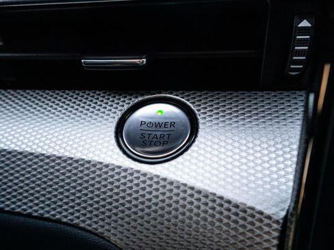 Used 2023 Ford Mustang Mach-E Select RWD image 37