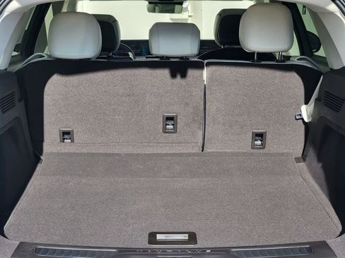 New 2026 Lincoln Nautilus Black Label image 17