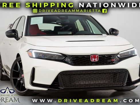 Used 2024 Honda Civic Type R image 2