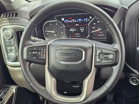Used 2021 GMC Sierra 2500 Denali w/ Denali Black Diamond Edition AWD/4WD image 16