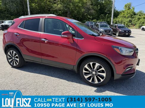 Used 2018 Buick Encore Preferred FWD image 1