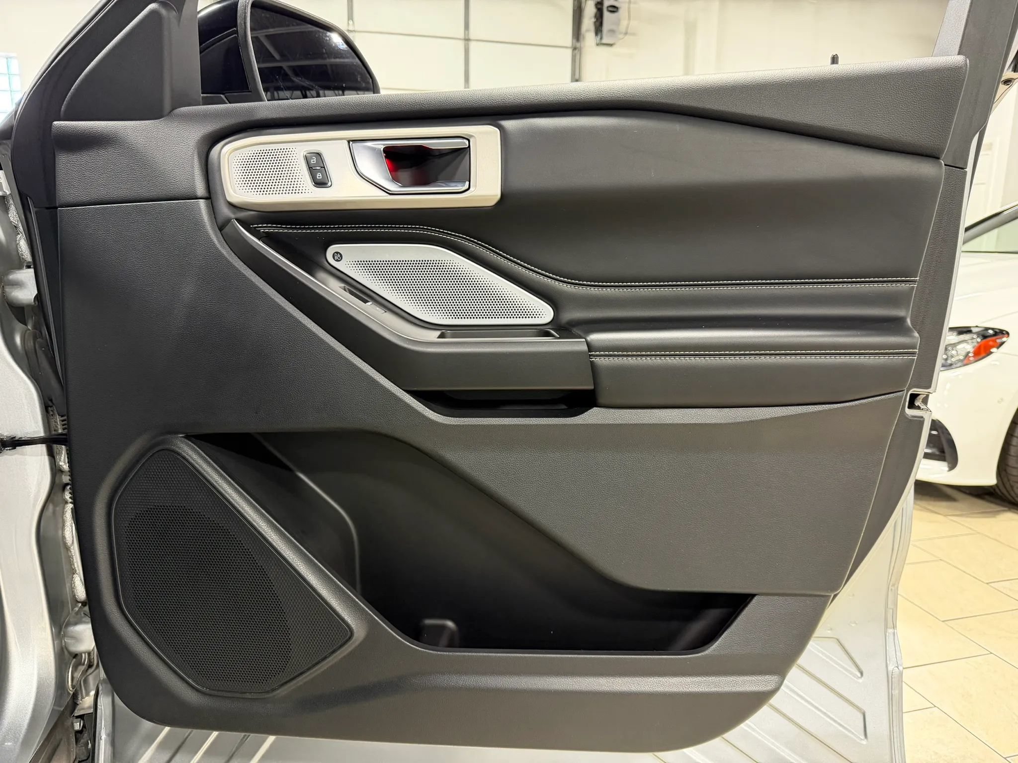 Used 2020 Ford Explorer ST w/ ST Street Pack AWD/4WD image 35