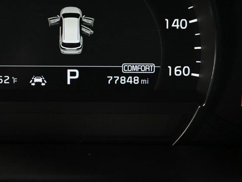 Used 2019 Kia Sorento SX image 29