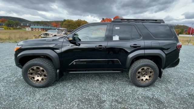 New 2026 Toyota 4Runner Trailhunter AWD/4WD image 5