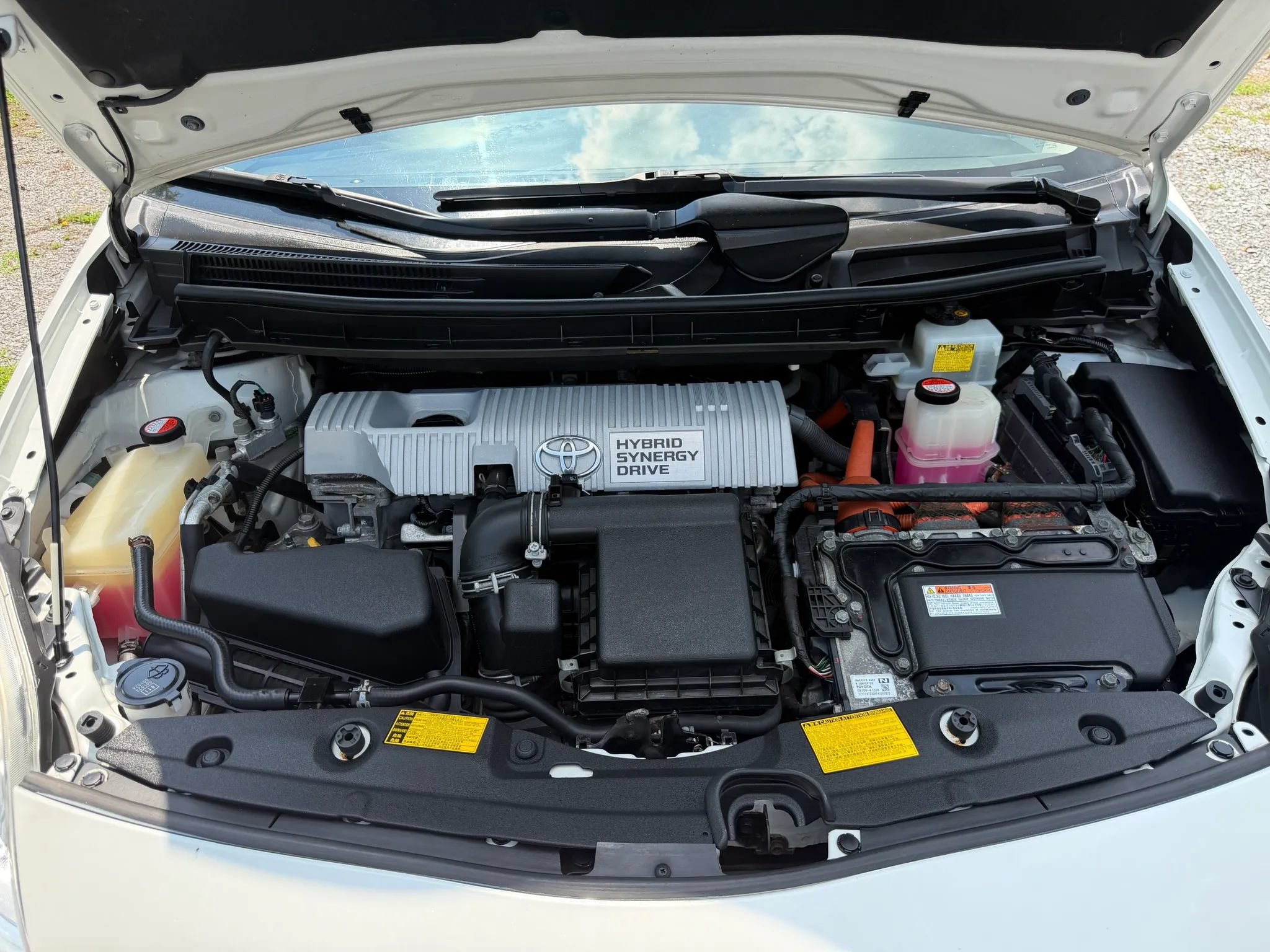 Used 2015 Toyota Prius Two FWD image 38