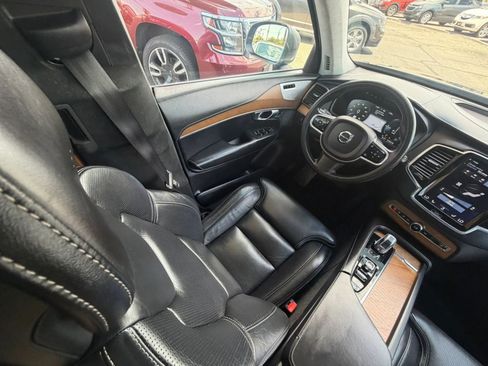 Used 2017 Volvo XC90 T8 Inscription w/ Luxury Package AWD/4WD image 49