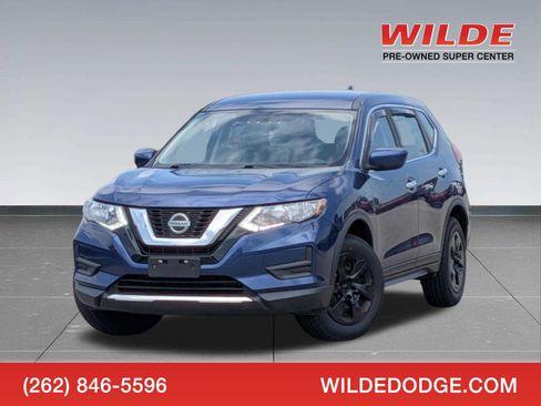 Used 2018 Nissan Rogue S AWD/4WD image 1