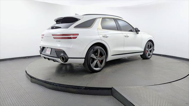 Used 2022 Genesis GV70 3.5T Sport w/ Sport Prestige Package AWD/4WD image 8