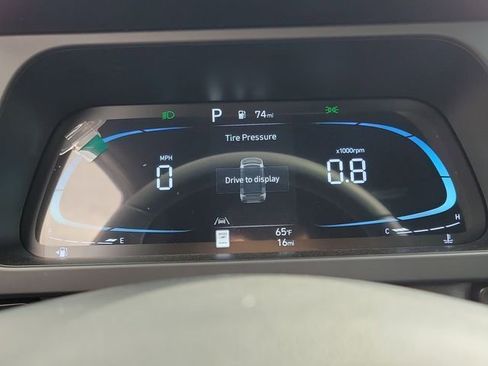 New 2026 Hyundai Elantra Sport FWD image 9