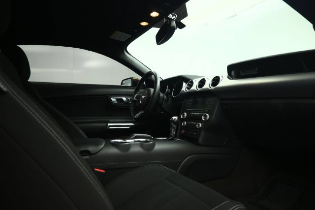 Used 2018 Ford Mustang GT RWD image 33