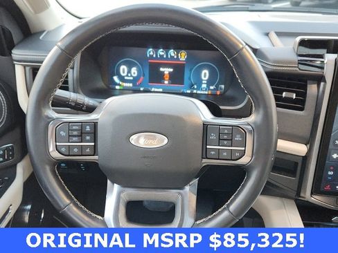 Used 2022 Ford Expedition Platinum image 23