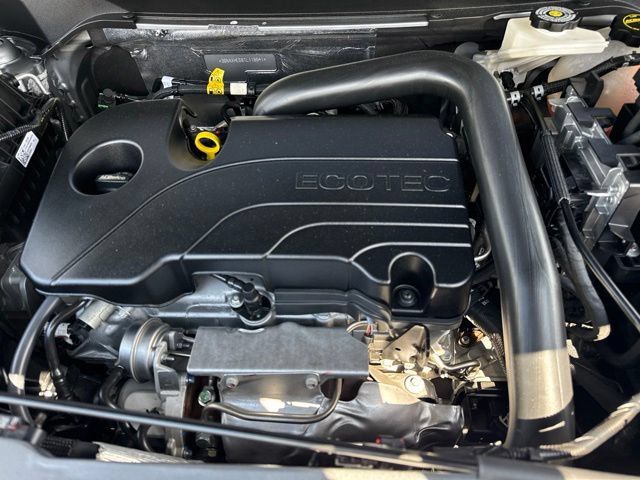 Used 2026 Chevrolet Equinox LT FWD image 31
