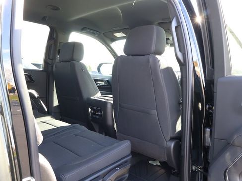 New 2026 Chevrolet Suburban LS image 36