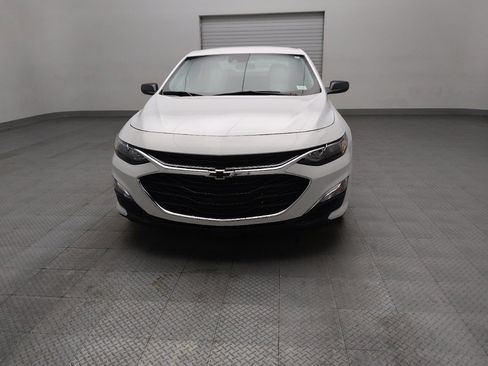 Used 2025 Chevrolet Malibu RS FWD image 15