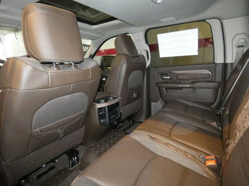 New 2026 RAM 2500 Limited AWD/4WD image 31