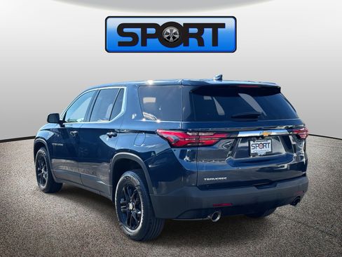 Used 2022 Chevrolet Traverse LS image 27