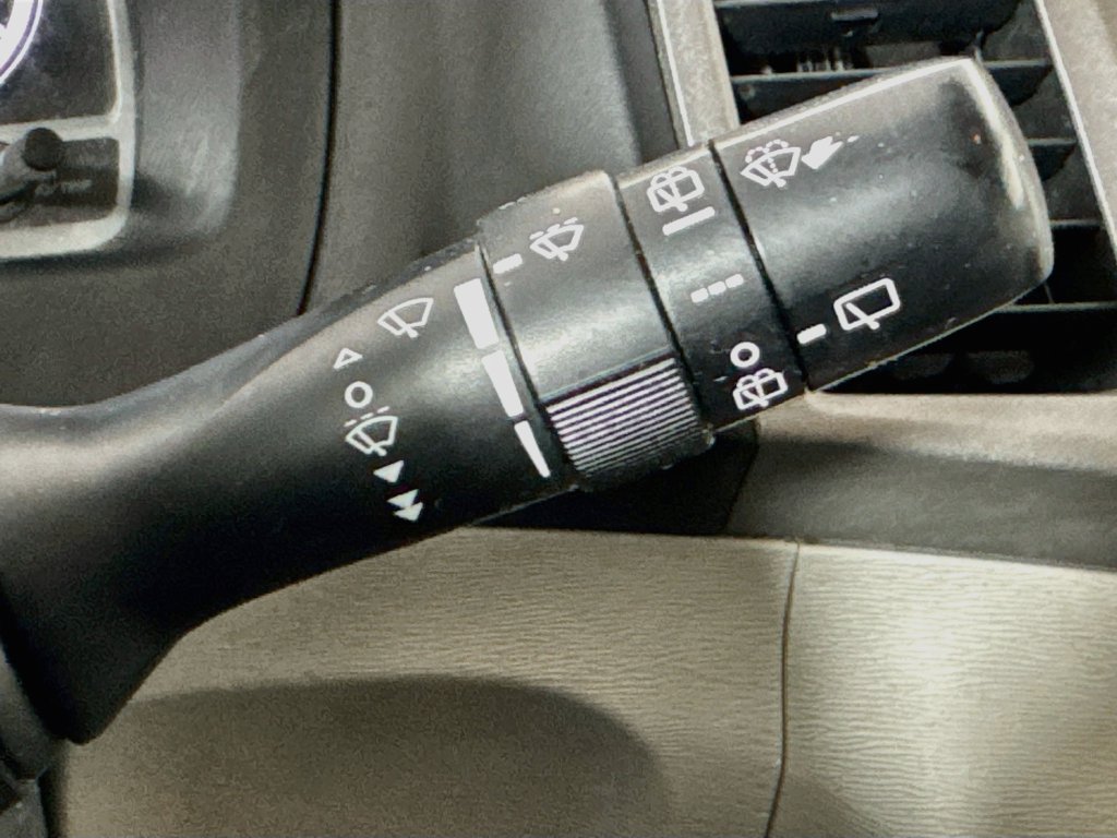 Used 2010 Toyota Venza FWD image 13
