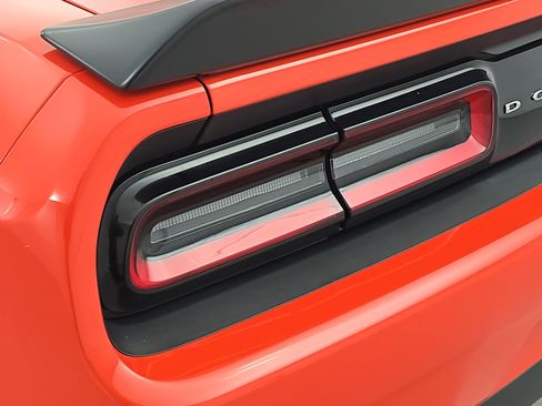 Used 2023 Dodge Challenger SRT Hellcat w/ Driver Convenience Group image 31