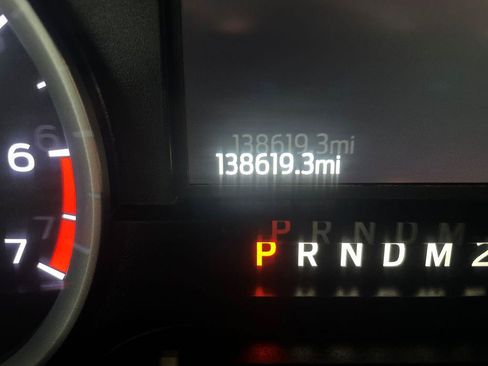 Used 2022 Ford F250 XLT w/ XLT Value Package AWD/4WD image 21