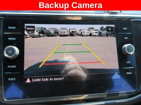 Used 2019 Volkswagen Tiguan SEL Premium R-Line FWD image 19