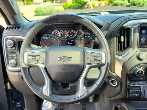 Used 2022 Chevrolet Silverado 2500 LT w/ Z71 Sport Edition AWD/4WD image 32