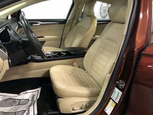 Used 2016 Ford Fusion SE w/ Equipment Group 202A image 17