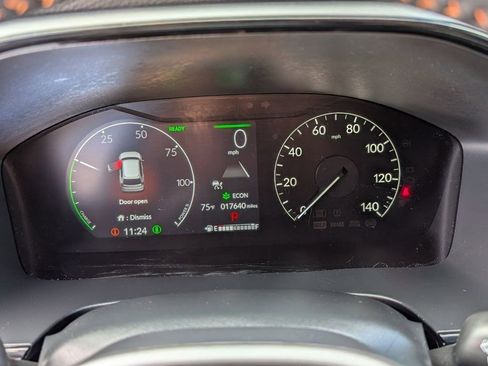 Used 2025 Honda CR-V Sport-L image 18